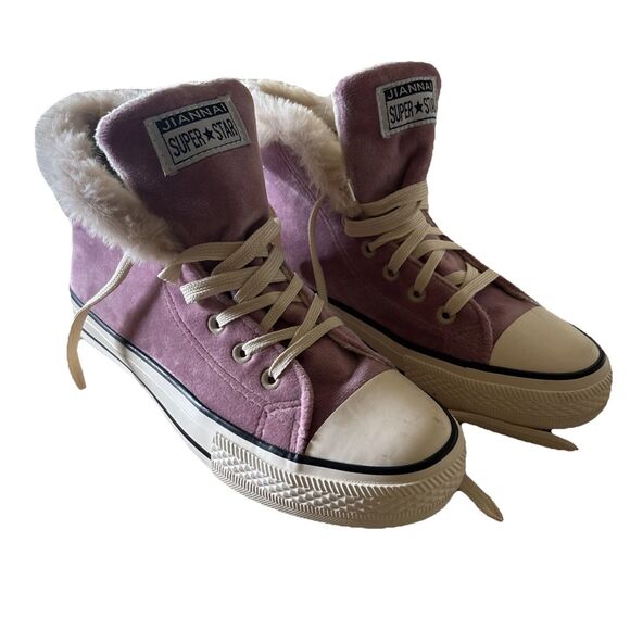Jiannai Super Star Light Purple Velvet Shearling Sneakers- Size 8 - Picture 1 of 10
